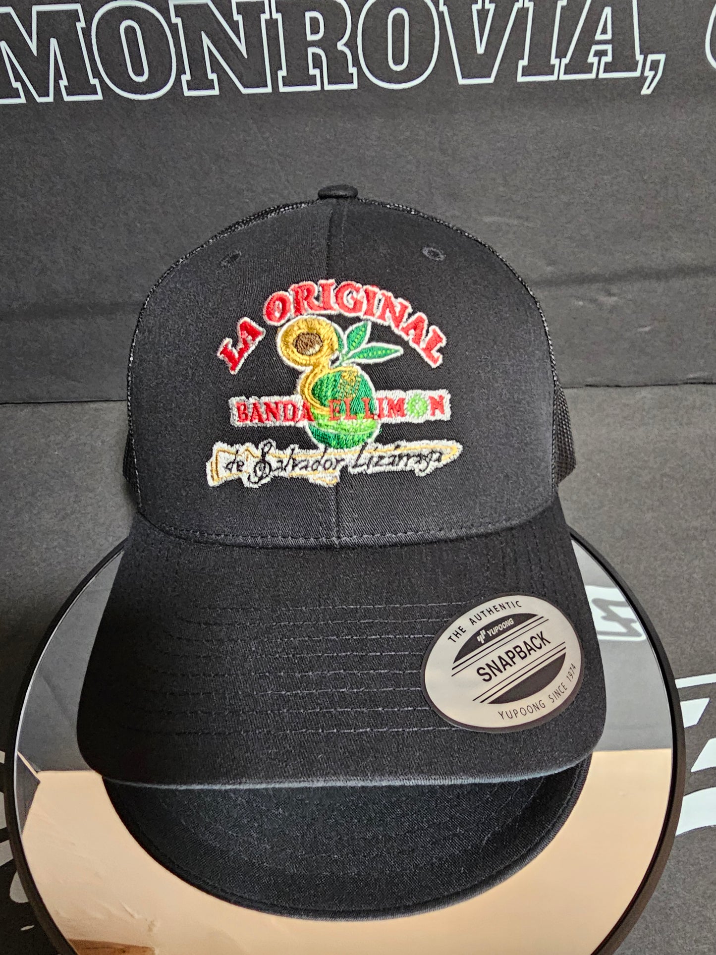 Gorra Snapback Malla Negra Premium – La Original Banda El Limón